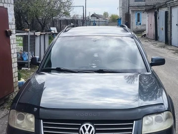 Авто Volkswagen Passat Variant 2003 № 8740729