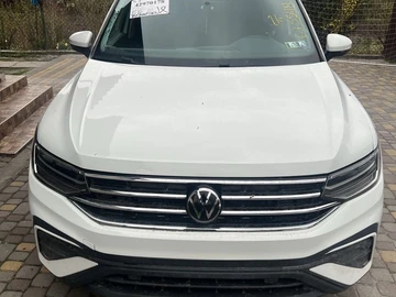 Авто Volkswagen Tiguan 2021 № 8740808