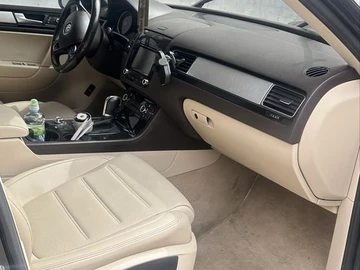 Авто Volkswagen Touareg 2011 № 8740897