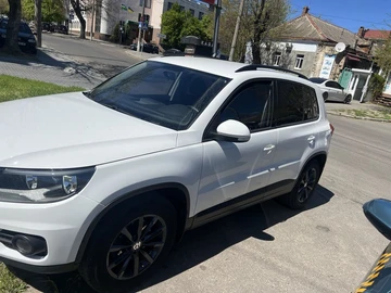 Авто Volkswagen Tiguan 2011 № 8740898