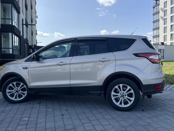 Авто Ford Escape 2017 № 8740933