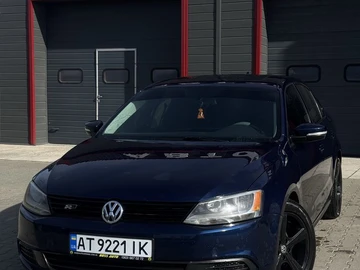 Авто Volkswagen Jetta 2010 № 8740945