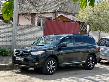 Авто Toyota Highlander 2011 № 8741050