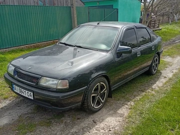 Авто Opel Vectra 1992 № 8741117
