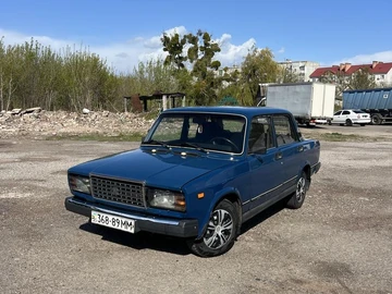 Авто ВАЗ 2107 2000 № 8741148