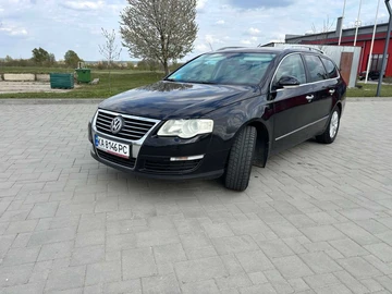 Авто Volkswagen Passat Variant 2006 № 8741195