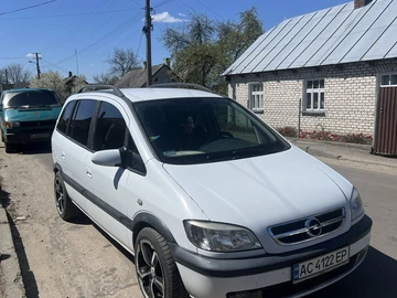 Авто Opel Zafira 2003 № 8741324