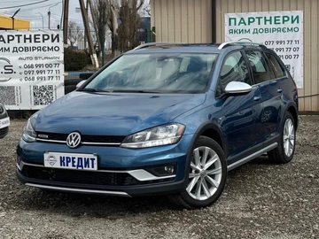 Авто Volkswagen Golf 2019 № 8741327