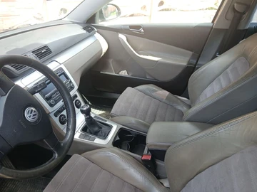 Авто Volkswagen Passat Sedan 2006 № 8741360