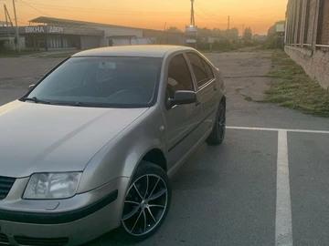 Авто Volkswagen Bora 2005 № 8741383