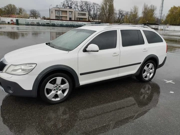 Авто Skoda Octavia Scout 2012 № 8741524