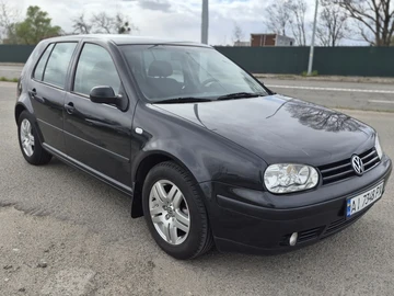 Авто Volkswagen Golf 2001 № 8741631