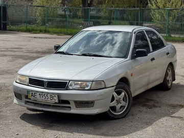 Авто Mitsubishi Lancer 2000 № 8741705