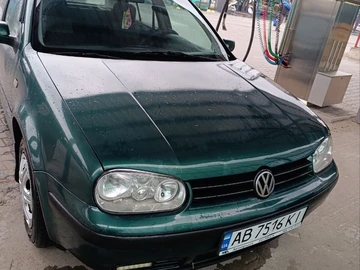 Авто Volkswagen Golf 1999 № 8741759