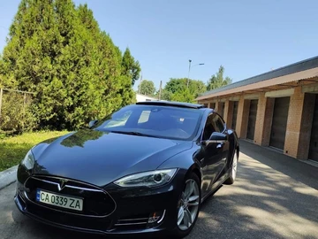 Авто Tesla Model S 2015 № 8741841