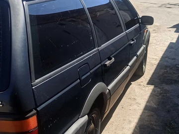 Авто Volkswagen Passat Variant 1993 № 8741950