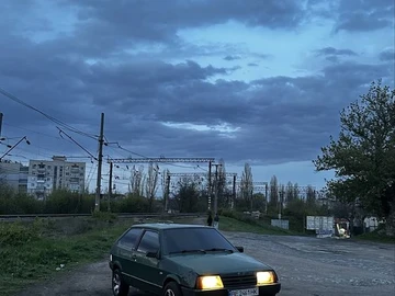 Авто ВАЗ 2108 1992 № 8741975
