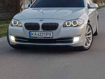 Авто BMW 5 Серия 2011 № 8742028