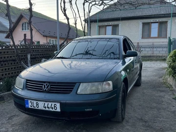 Авто Volkswagen Passat Sedan 1998 № 8742026