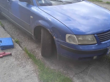 Авто Volkswagen Passat Cc 2000 № 8742102