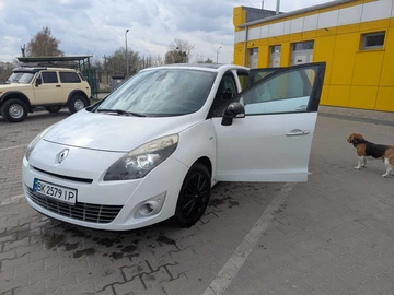 Авто Renault Grand Scenic 2011 № 8742245