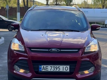 Авто Ford Kuga 2015 № 8742328