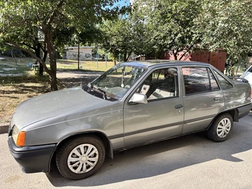 Авто Opel Kadett 1987 № 8742436