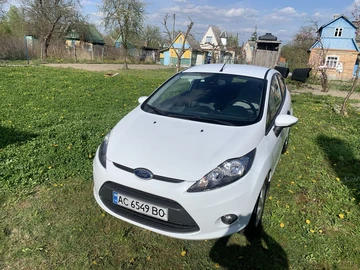 Авто Ford Fiesta 2012 № 8742517