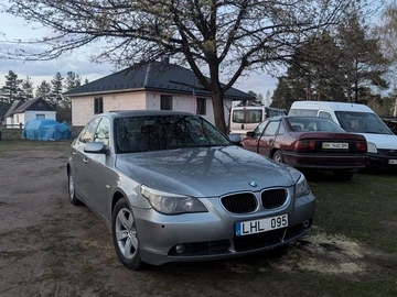Авто BMW 5 Серия 2004 № 8742636