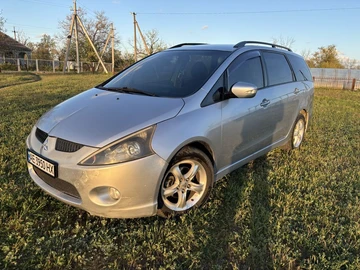 Авто Mitsubishi Grandis 2004 № 8742672