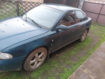 Авто Audi A4 1995 № 8742710