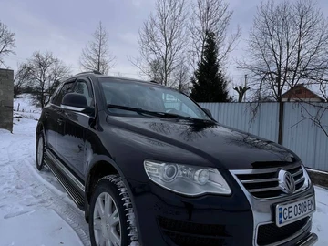 Авто Volkswagen Touareg 2010 № 8742838