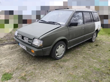 Авто Mitsubishi Space Wagon 1989 № 8742933