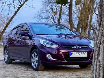 Авто Hyundai Accent 2013 № 8742994