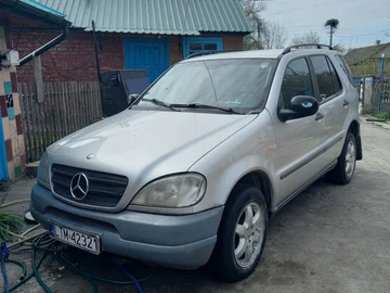 Авто Mercedes Ml Серия 2000 № 8743056