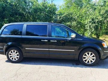 Авто Chrysler Grand Voyager 2010 № 8743057