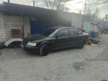 Авто Volkswagen Passat Sedan 1996 № 8743165