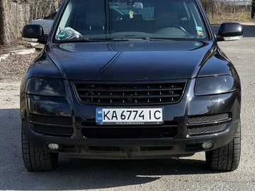 Авто Volkswagen Touareg 2004 № 8743205