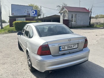 Авто Opel Vectra 2000 № 8743328