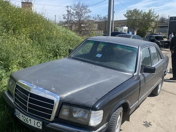 Авто Mercedes S Серия 1984 № 8743407