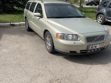 Авто Volvo V70 2004 № 8743417