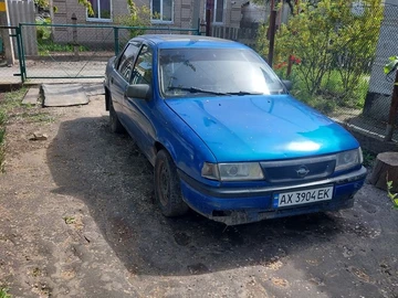 Авто Opel Vectra 1990 № 8743466