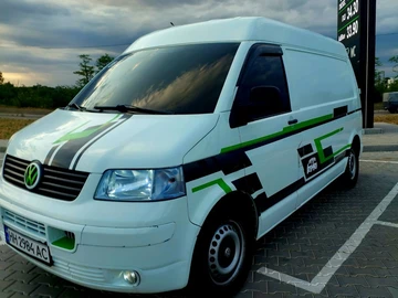 Авто Volkswagen Transporter 2006 № 8743524