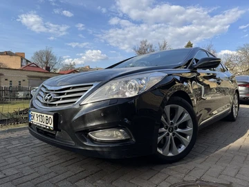 Авто Hyundai Grandeur 2013 № 8743525