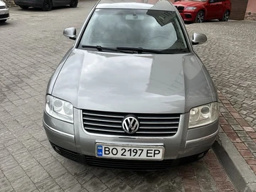 Авто Volkswagen Passat Sedan 2004 № 8743526