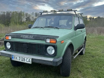 Авто ВАЗ 2121 1990 № 8743703
