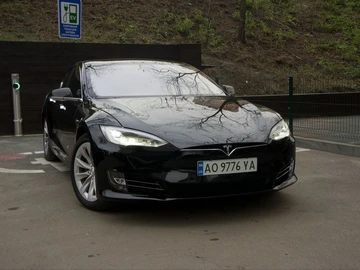 Авто Tesla Model S 2019 № 8743711