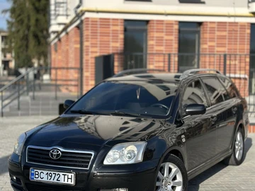 Авто Toyota Avensis 2004 № 8743805