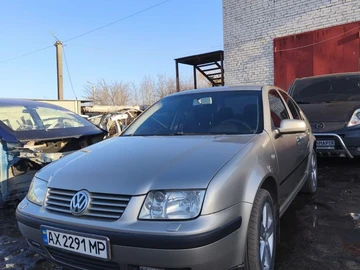 Авто Volkswagen Bora 2004 № 8743809