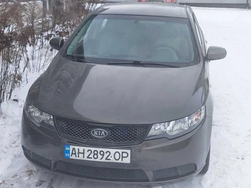 Авто KIA Cerato Forte  2009 № 8743823